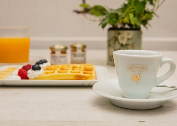 فندق مبيت وإفطار La Taverna Antica 4*