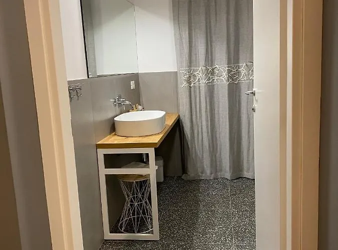 فندق مبيت وإفطار La Taverna Antica بيسكارا